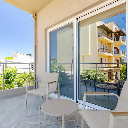 아파트 Oikia Azilakas 3 Bedroom House With Parking 하니아