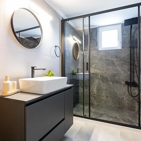 아파트 Oikia Azilakas 3 Bedroom House With Parking 하니아
