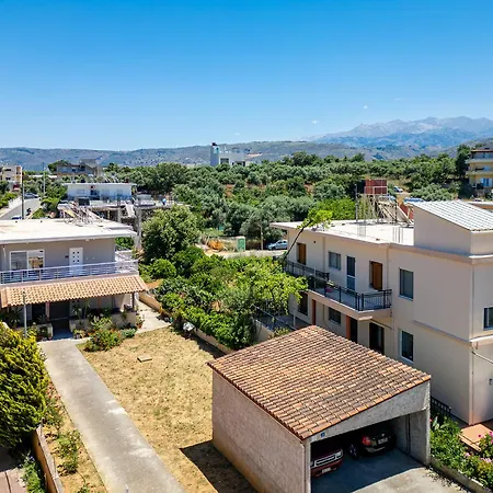Oikia Azilakas 3 Bedroom House With Parking 아파트 하니아